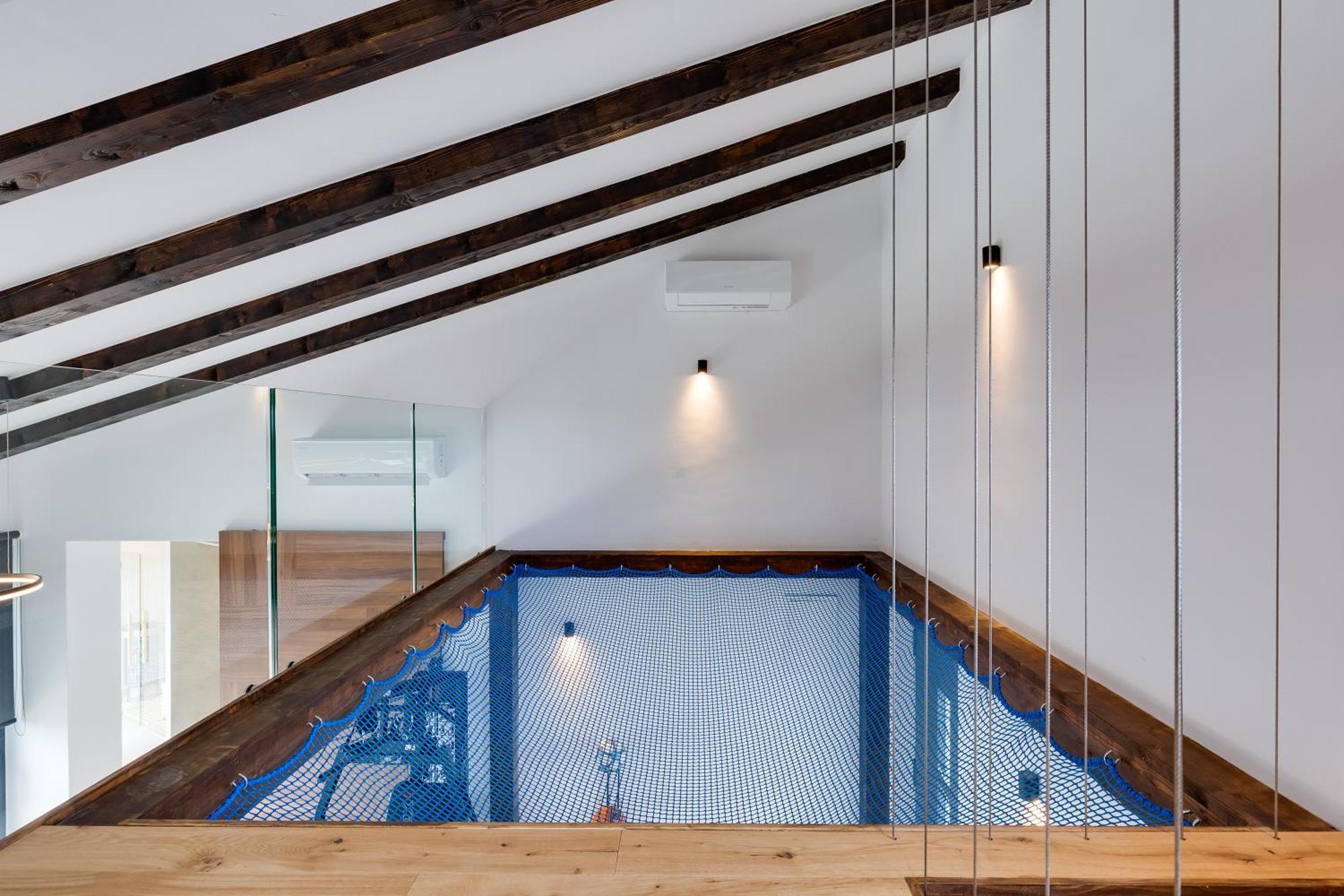 Villa T, Spacious With Heated Pool, Hot Tub & Sauna Rastevic エクステリア 写真